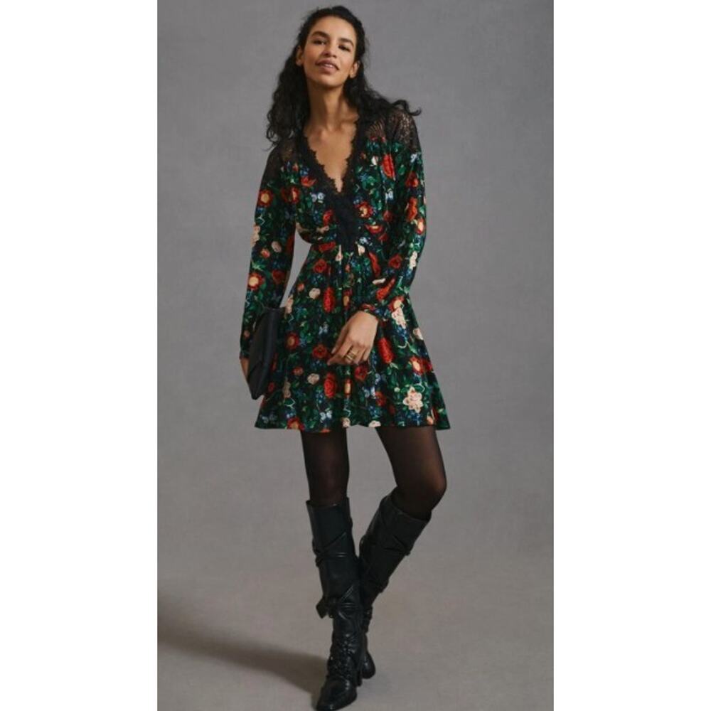 Anthropologie 6 Dress Black Lace Trim V Neck Lacey Floral Long Sleeve Tie Back